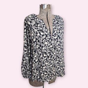 Old Navy Black Floral Long Sleeve Blouse sz Large